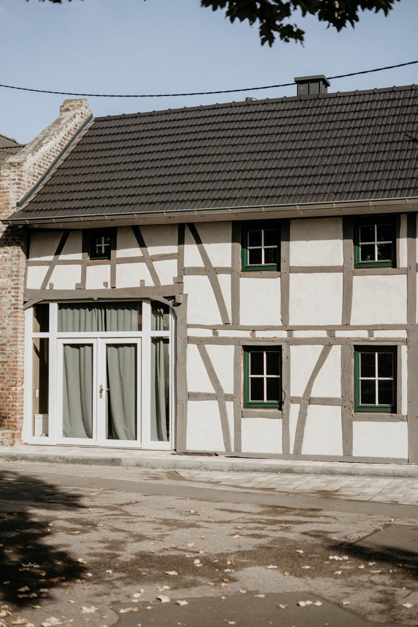 Modernisiertes Fachwerkhaus In Rheinbach Bei Bonn Villa Exterior photo